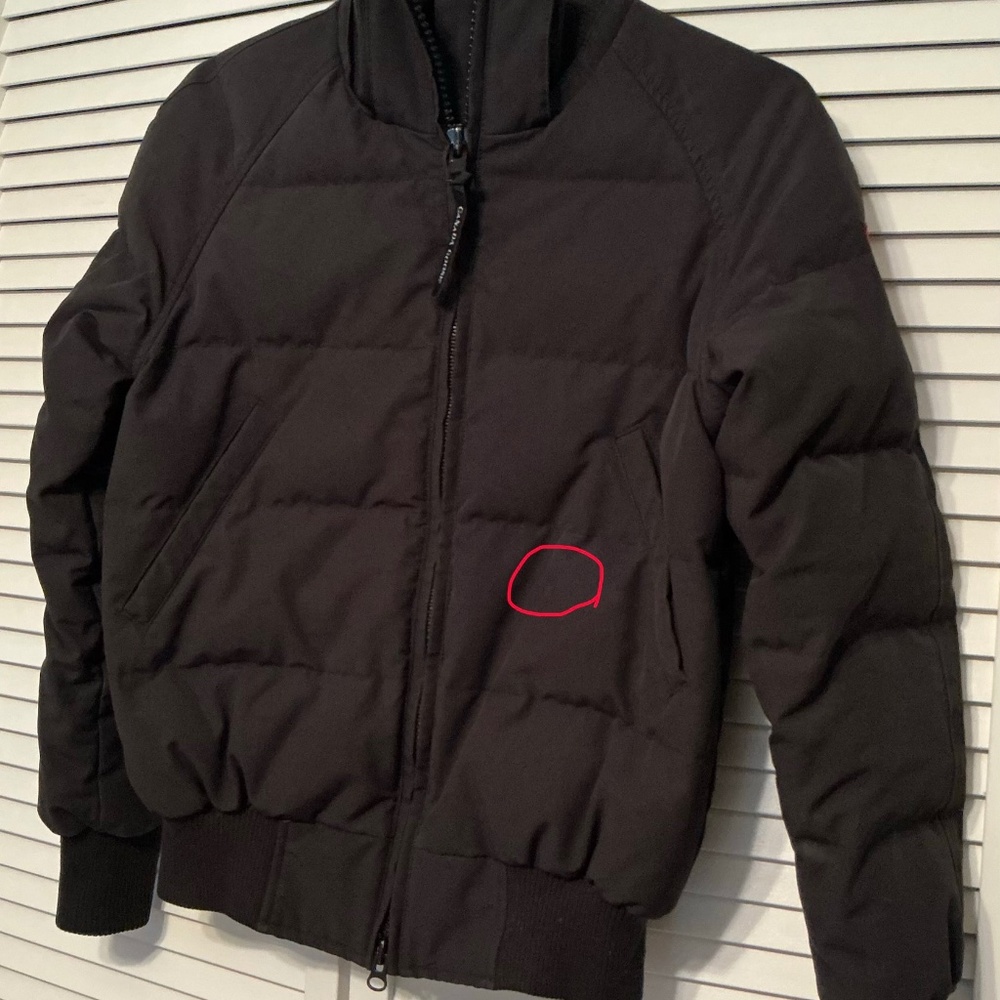 Canada Goose Women Black Bomber Down Jacket - Picture 16 of 16